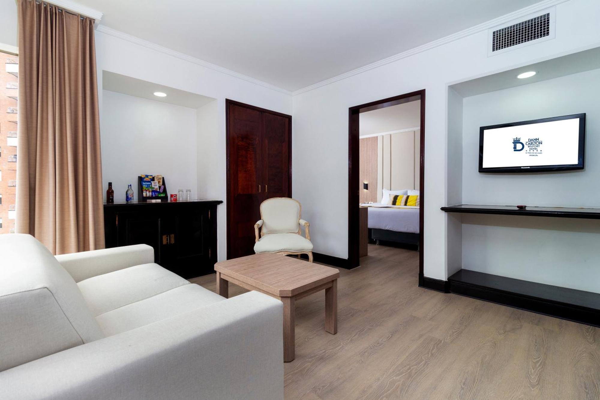 Hotel Dann Carlton Belfort Медельїн Екстер'єр фото Suite