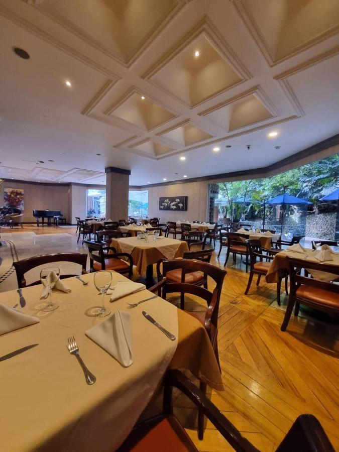Hotel Dann Carlton Belfort Медельїн Екстер'єр фото The restaurant